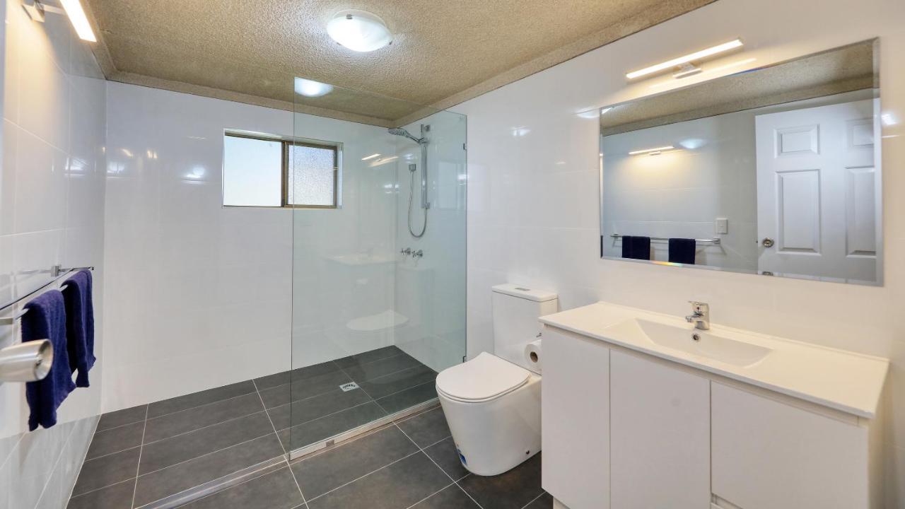 Hamilton Hume Motor Inn 야스 외부 사진
